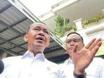 Menteri-ESDM-Bahlil-Lahadalila-sambangi-pangkalan-gas-LPG-3-kilogram.jpg