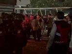 ORMAS-TANGSEL-RICUH-Selain-ormas-di-Bekasi-bergaya-preman-hi.jpg