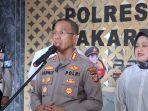PENEMUAN-BAYI-Kapolres-Metro-Jakarta-Timur-Kombes-Pol-Lilipaly.jpg