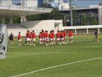 Pemain-Timnas-Indonesia-U-23-jalani-latihan-di-Stadion-Madya-Senin-2362025.jpg