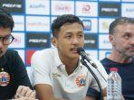 Pemain-sayap-muda-Persija-Jakarta-Dony-Tri-Pamungkas-beri-keterangan-pers.jpg