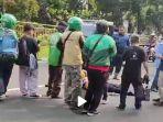 Pemotor-tewas-terlindas-truk-kontainer-setelah-gagal-menyalipnya-di-Tebet.jpg