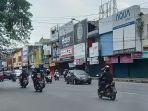 Pertokoan-di-Jalan-Ir-Juanda-Bekasi-tutuo-satu-pekan-di-libur-Lebaran-ini.jpg