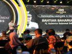 Pj-Gubernur-Sulsel-Bahtiar-Baharuddin-raih-CNN-Indonesia-Awards.jpg