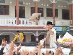 Prabowo-Subianto-di-Pesantren-Cipasung.jpg