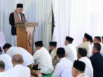 Prabowo-Subianto-laksanakan-salat-Jumat-di-Tenda-Ibadah-Peserta-RetreatJumat-2822025.jpg