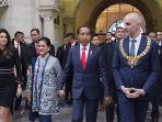 Presiden-Jokowi-dan-Iriana-Disambut-Hangat-Wali-Kota-Hannover-Belit-Onay.jpg