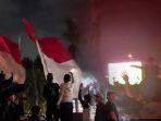 Puluhan-Ribu-Padati-Alun-alun-Pamulang-untuk-Nobar-Indonesia-Vs-Uzbeksitan.jpg