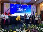 Rektor-UI-Heri-Hermansyah-membuka-kegiatan-Festival-Pengmas-UI-2025.jpg