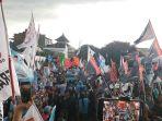 Ribuan-pendukung-menyambut-kedatangan-Supian-Chandra.jpg
