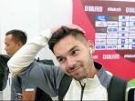 Sandy-Walsh-usai-laga-Indonesia-vs-Brunei-Darussalam-di-SUGBK.jpg