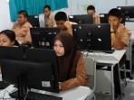 Sejumlah-siswa-mengikuti-pelaksanaan-Tes-Kemampuan-Akademik-TKA.jpg