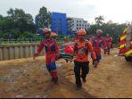 Seorang-remaja-berinisial-FH-11-hilang-terseret-arus-air-selokan-Jumat-22112024.jpg