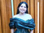 Shabrina-Leanor-berhasil-meraih-gelar-juara-Indonesian-Idol-season-13-musim-2025.jpg