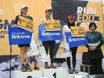 Siti-Atikoh-menyabet-juara-ketiga-UGM-International-Trail-Run-2022.jpg
