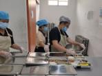 Suasana-dapur-MBG-di-SPPG-Palmerah-Jakarta-Barat.jpg
