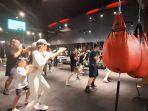 Suasana-latihan-tinju-di-Burn-83-SCBD-Kebayoran-pada-Sabtu-2962024.jpg