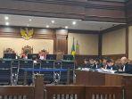 Suasana-sidang-Rafael-Alun-Trisambodo-di-PN-Jakarta-Pusat-agenda-pembacaan-eksepsi.jpg