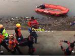 Tim-SAR-gabungan-menemukan-seorang-pria-bernama-Agus-Ardiansyah-55-yang-hanyut.jpg