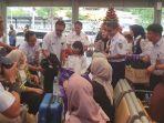 Wakil-Menteri-Badan-Usaha-Milik-Negara-BUMN-Aminuddin-Maruf-di-Stasiun-Pasarsenen.jpg