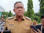 Wali-Kota-Bekasi-Tri-Adhianto-saat-ditemui-Senin-13102025.jpg