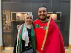 Yasser-Aboufatima-suporter-Maroko-asal-Marrakesh-bersama-ibunya.jpg