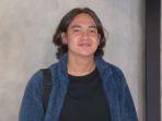 adipati-dolken-js.jpg
