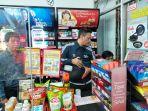 aksi-perampokan-terjadi-di-sebuah-mini-market-di-jalan-raya-pondok-rajeg.jpg