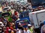 arus-mudik-bogor_20160705_085524.jpg