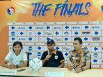 asisten-pelatih-persib-bandung-putri-fauzi-bramantio.jpg