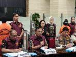 brigjen-djuhandani-rahardjo-puro-saat-konferensi-pers-di-mabes-polri.jpg