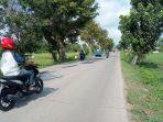 jalan-rusak-karawang1.jpg