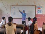 kegiatan-belajar-mengajar-di-sekolah-1.jpg