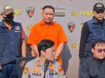 kepala-cabang-dealer-motor-ditangkap3.jpg