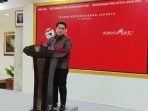 ketua-umum-pssi-erick-thohir-memberikan-keterangan-pers-usai-bertemu-presiden-joko-widodo.jpg