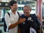 luis-milla-bertemu-kali-pertama-dengan-pemain-persib-bandung-sabtu-2782022.jpg