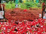 makam-vanessa-angel-dan-bibi-ardiansyah-wd.jpg