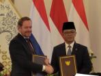menlu-belanda.jpg