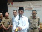 penjabat-pj-gubernur-heru-budi-hartono-mengimbau-warga-untuk-memastikan-aliran-listrik-aman.jpg