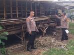 polisi-di-tkp-kambing.jpg