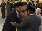 Detik-detik Presiden Prabowo Resmi Lantik Menteri-menteri Baru di Istana