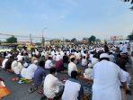 salat-idul-fitri-di-masjid-annur-kranji-bekasi.jpg