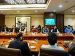 sandiaga-salahuddin-uno-bertemu-dengan-20-pengusaha-di-national-stock-exchange-india.jpg