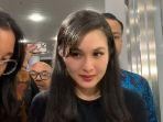sandra-dewi-sidang1.jpg