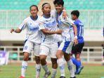 seri-2-liga-1-putri-2019-febriana-kusumaningrum-cetak-gol-ke-gawang-psis.jpg