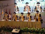 sidang-senat-wisuda-luring-iblam-school-of-law.jpg