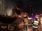 truk-tangki-terbakar-di-kembangan.jpg