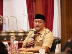 upati-Bogor-Rudy-Susmanto-pegang-mic.jpg