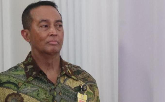 Inilah Gaya Pakaian dan Sepatu Komandan Paspampres Pilihan Jokowi - 084516020141026-144244780x390.jpg