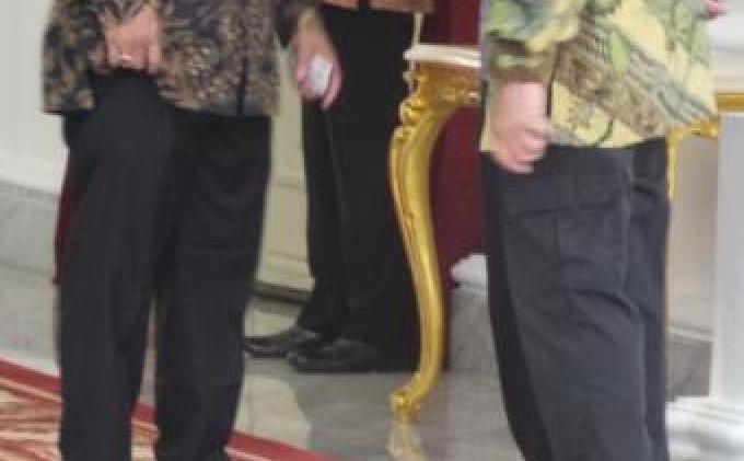 Inilah Gaya Pakaian dan Sepatu Komandan Paspampres Pilihan Jokowi - 084736820141026-141151340x340.jpg